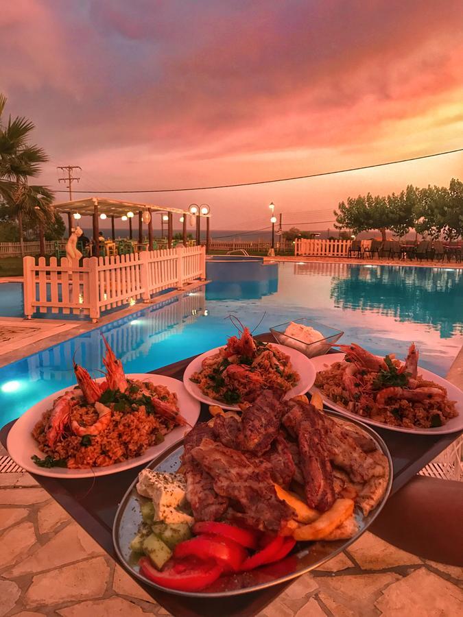 Glyfa Beach Hotel Бартоломіон Екстер'єр фото